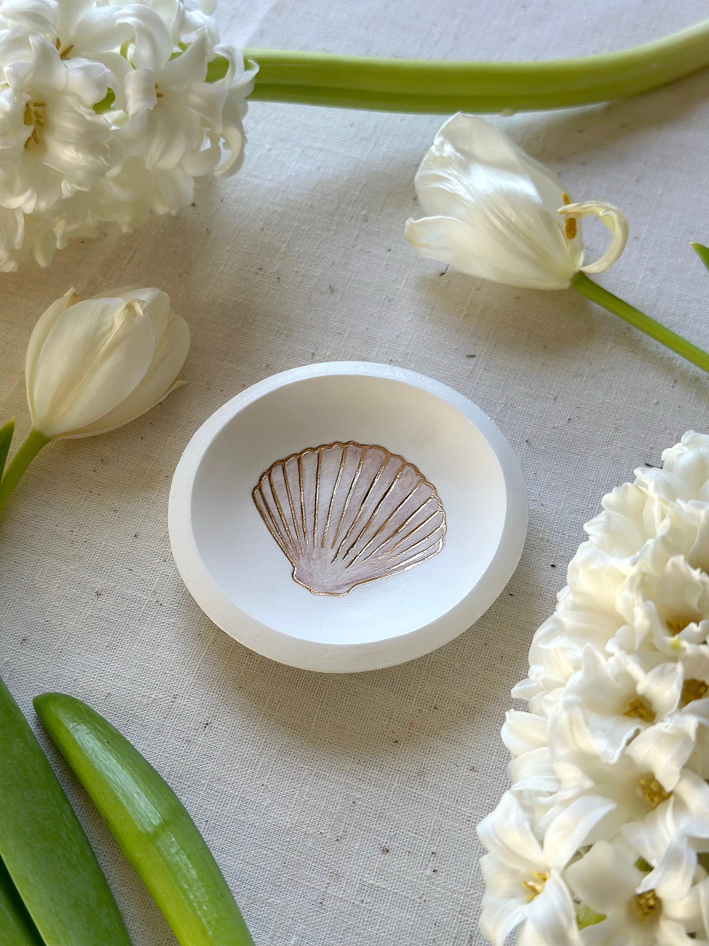 Ring Dish | Shell