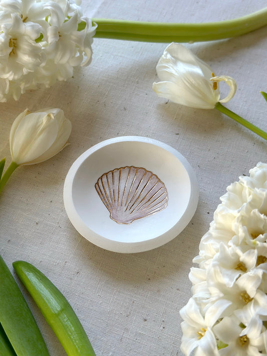 Ring Dish | Shell