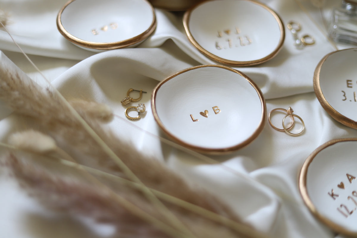 I Promise To Love And Laugh With You - Personalized Custom Jewelry Dish - Gift For Girlfriend