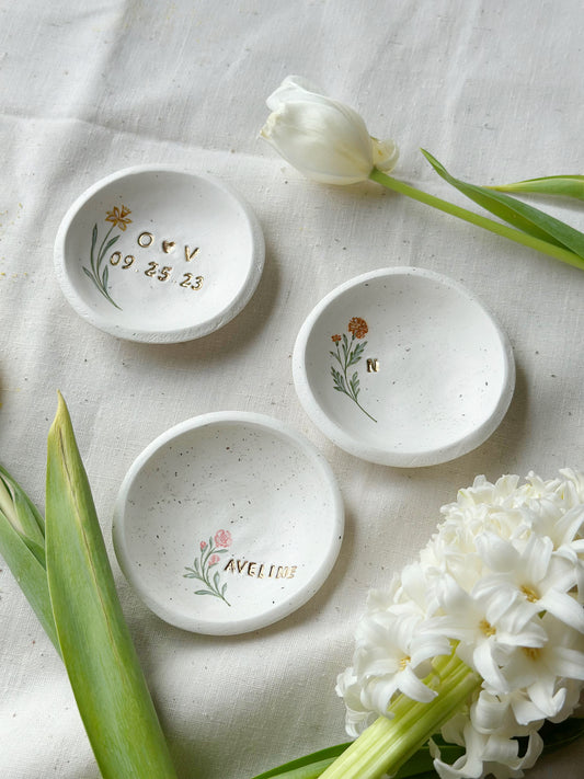 Personalized Ring Dish | Birth Month Flower